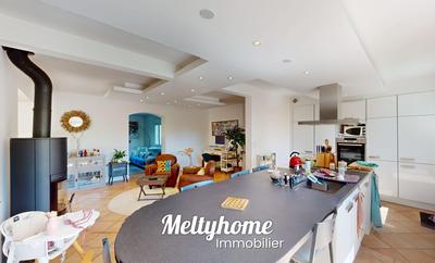 Maison - 195 m² - 10 pièces