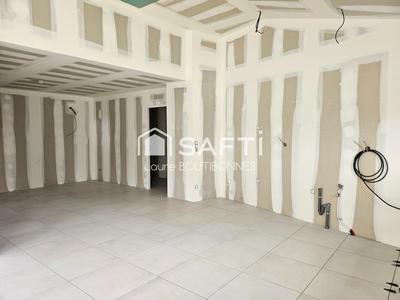 Maison - 124 m² - 4 pièces