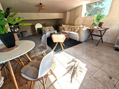 Maison - 84 m² - 3 pièces