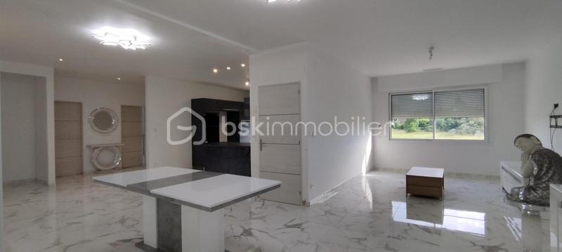 Maison traditionnelle - 115 m² - 4 pièces