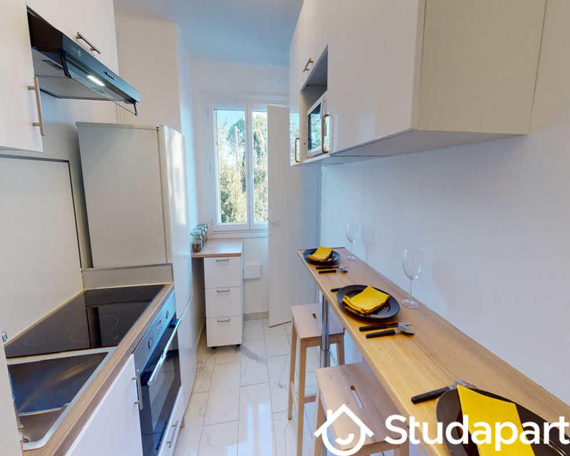 Chambre - 60 m² - 1 pièce