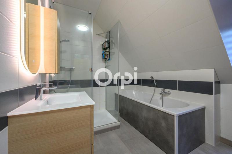 Maison - 112 m² - 4 pièces