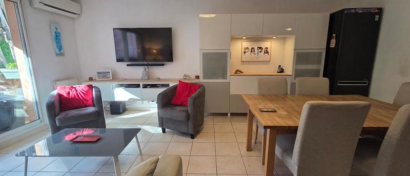 Appartement - 85 m² - 4 pièces