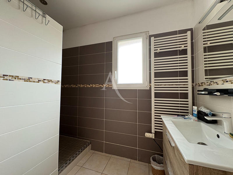 Maison - 88 m² - 4 pièces