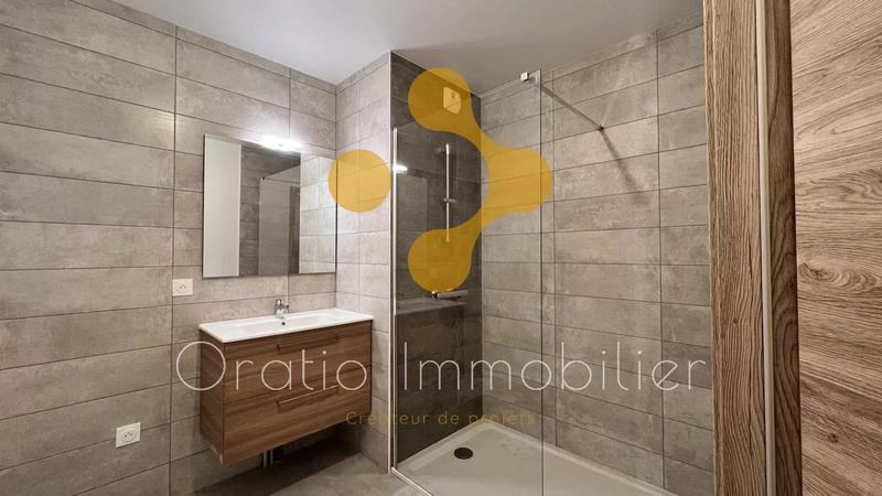 Appartement - 99 m² - 4 pièces