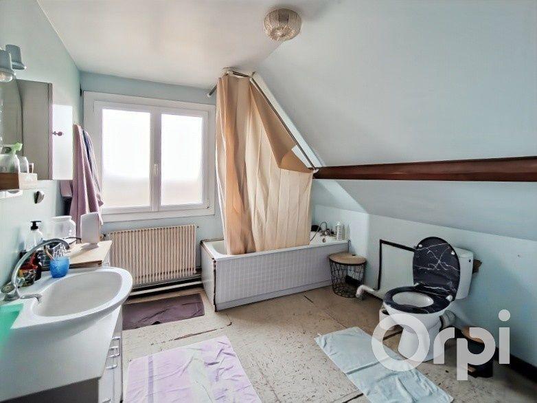 Maison - 82 m² - 4 pièces