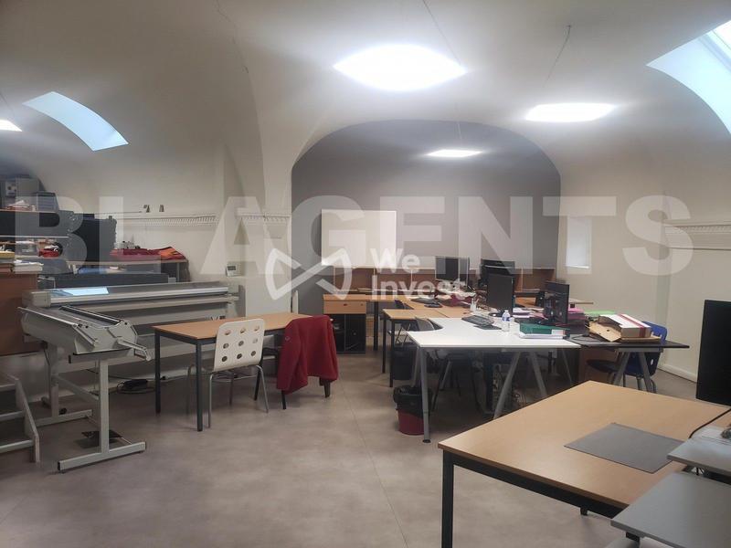 Immeuble - 250 m² - 4 pièces