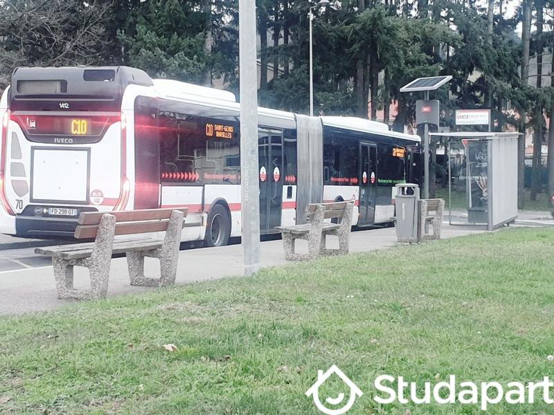 Chambre - 8 m² - 1 pièce