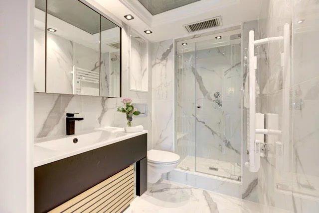 Appartement - 100 m² - 4 pièces