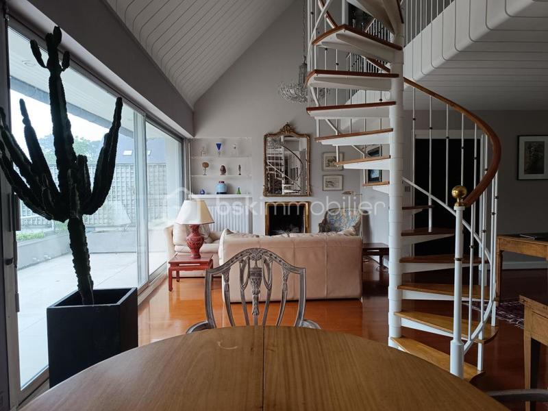 Maison - 150 m² - 7 pièces