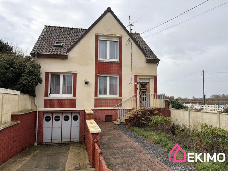 Maison ancienne - 93 m² - 5 pièces