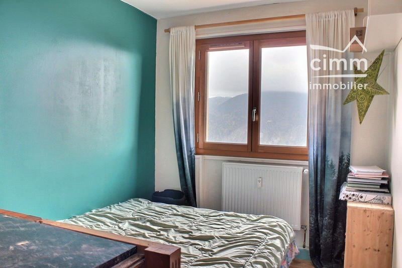 Appartement - 83 m² - 4 pièces