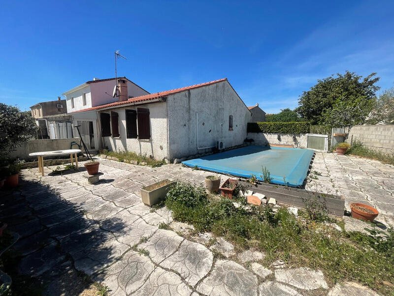 Maison - 92 m² - 4 pièces