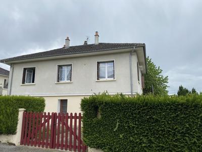 Maison - 82 m² - 4 pièces