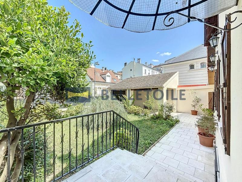 Maison - 160 m² - 4 pièces