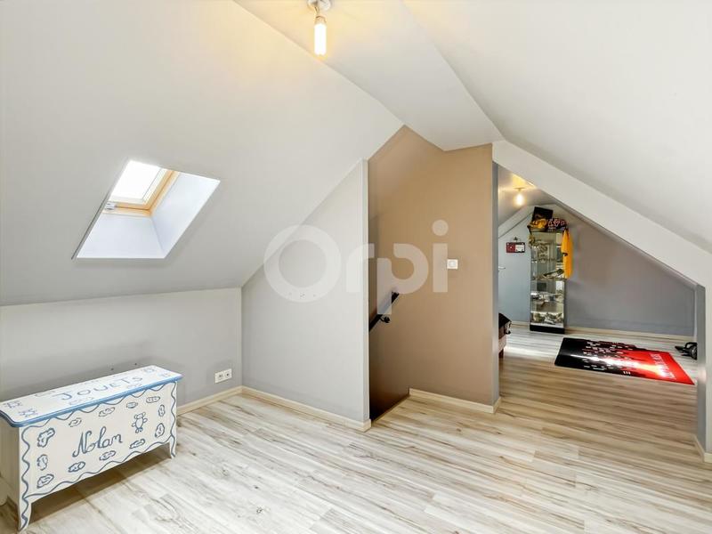 Maison - 152 m² - 7 pièces