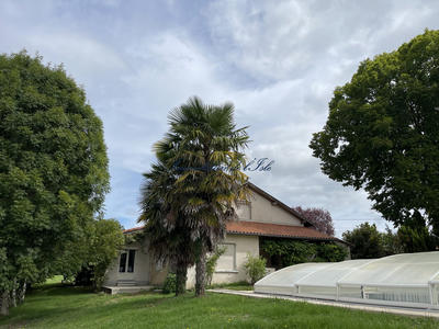 Maison - 155 m² - 6 pièces