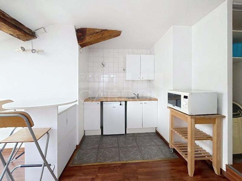 Studio - 26 m² - 1 pièce