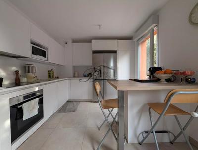 Maison - 94 m² - 4 pièces