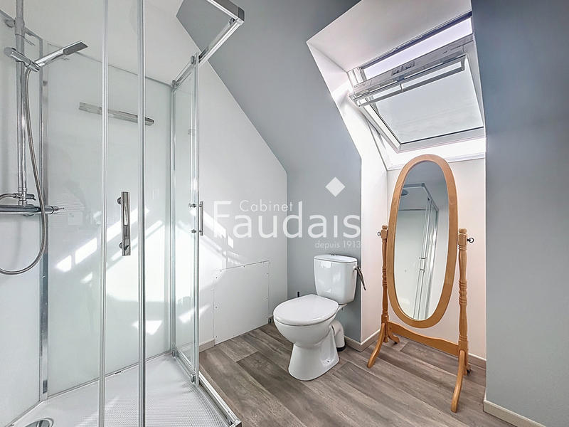 Maison - 122 m² - 6 pièces