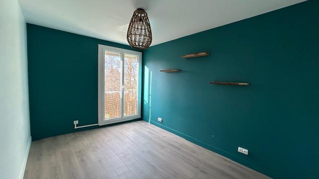 Appartement ancien - 72 m² - 3 pièces