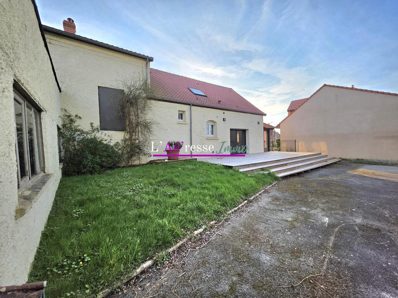 Maison - 169 m² - 8 pièces