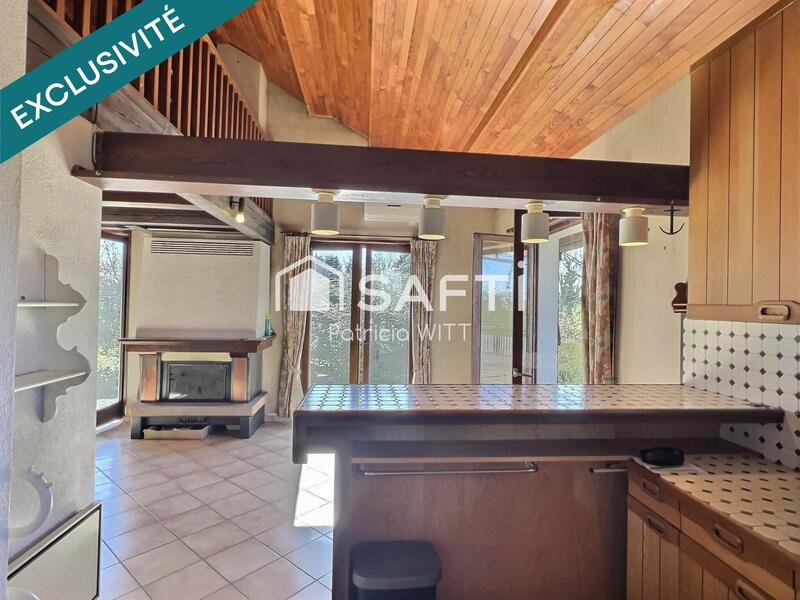 Maison - 93 m² - 5 pièces