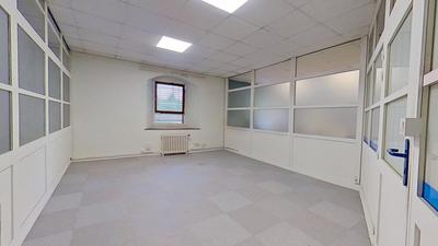 Bureau - 17 m² - 1 pièce