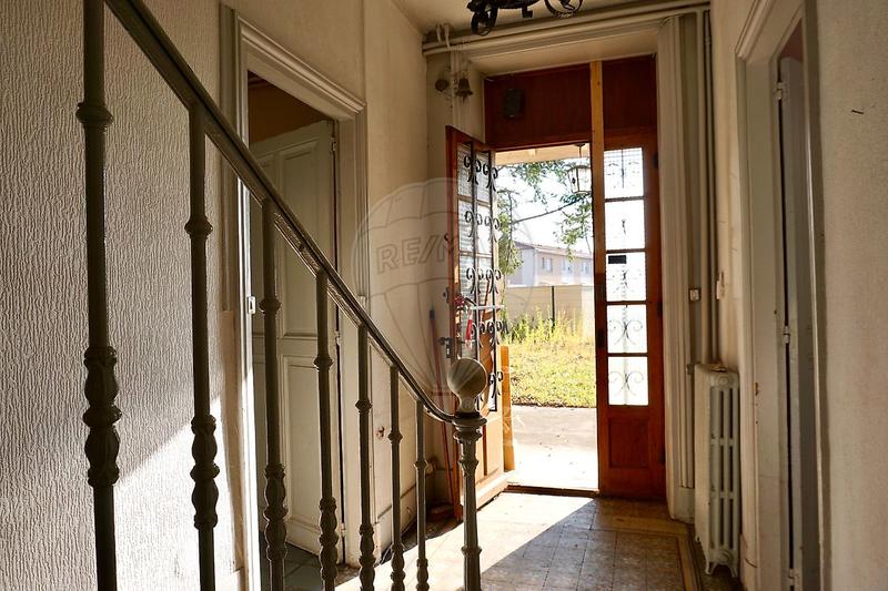 Maison - 195 m² - 6 pièces