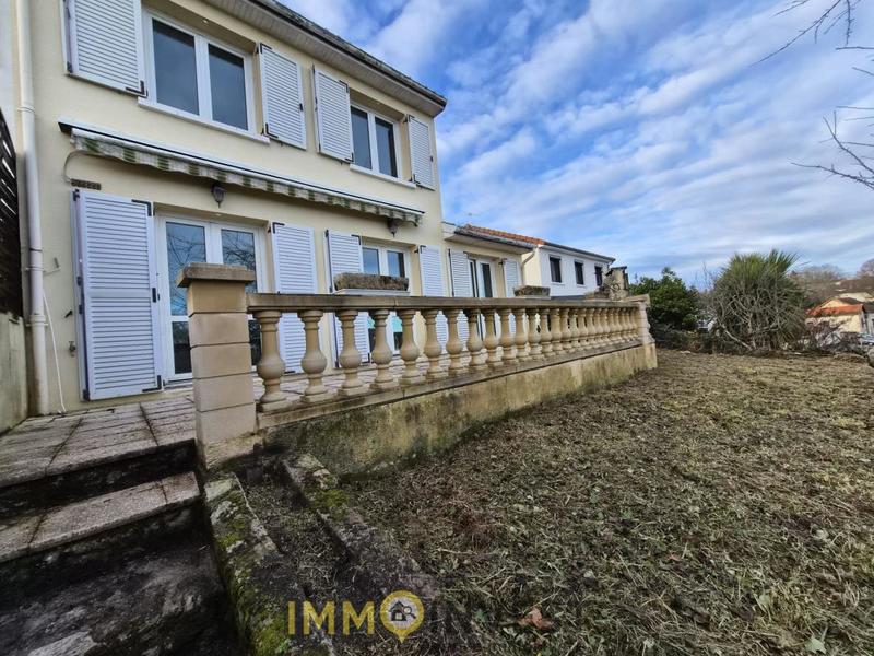 Maison - 88 m² - 4 pièces