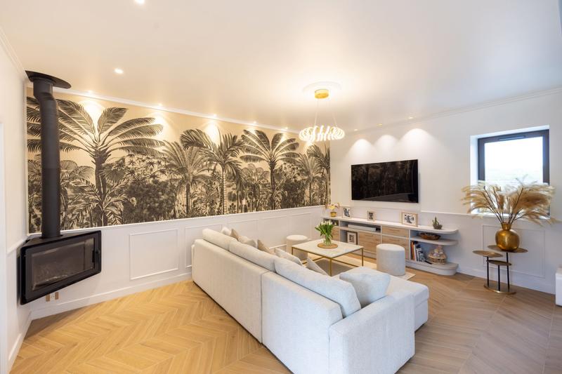 Maison ancienne - 300 m² - 5 pièces