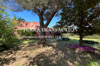 Villa - 136 m² - 6 pièces