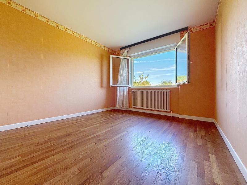 Maison - 188 m² - 6 pièces