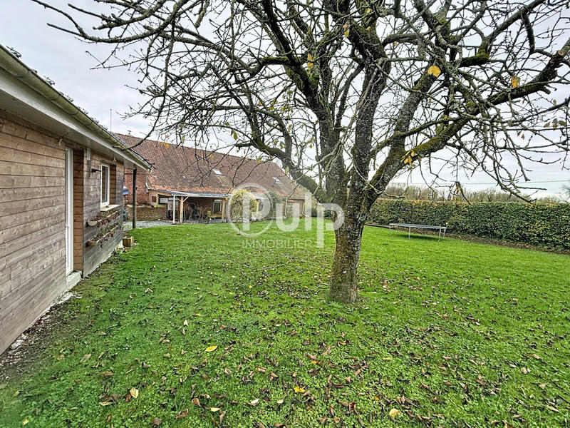 Maison - 227 m² - 9 pièces