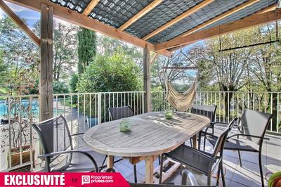 Maison - 154 m² - 7 pièces