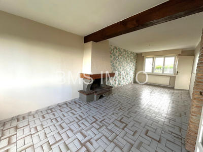 Maison - 90 m² - 4 pièces