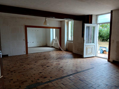 Maison - 151 m² - 5 pièces