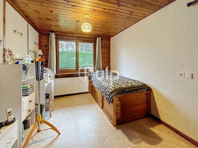 Maison - 248 m² - 13 pièces