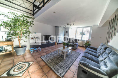 Appartement - 238 m² - 8 pièces