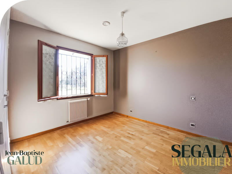 Maison - 87 m² - 4 pièces