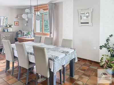 Maison - 120 m² - 6 pièces
