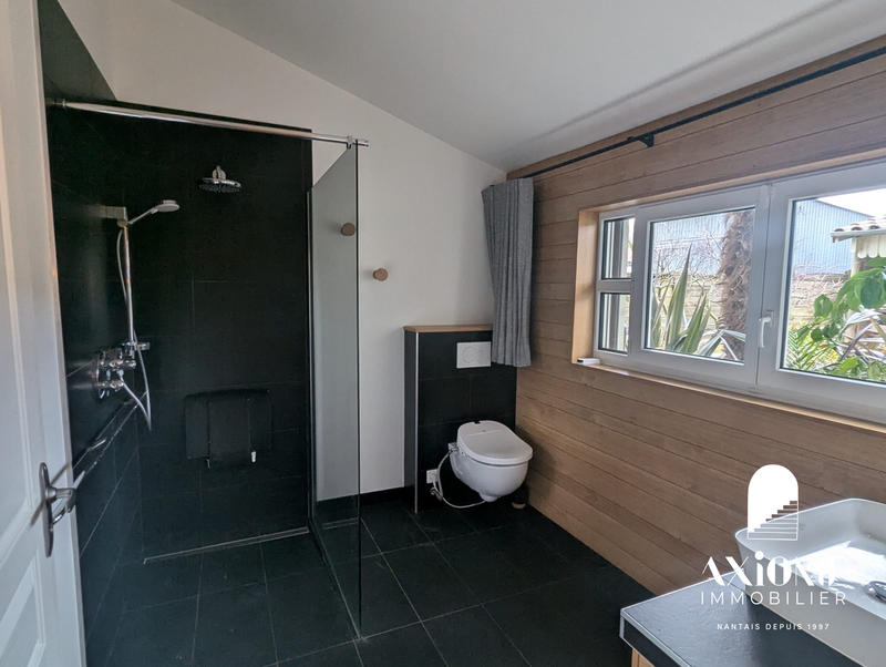 Maison - 164 m² - 6 pièces