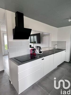 Maison - 88 m² - 6 pièces