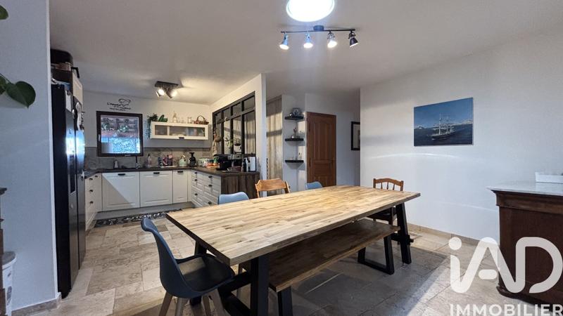 Maison - 110 m² - 4 pièces