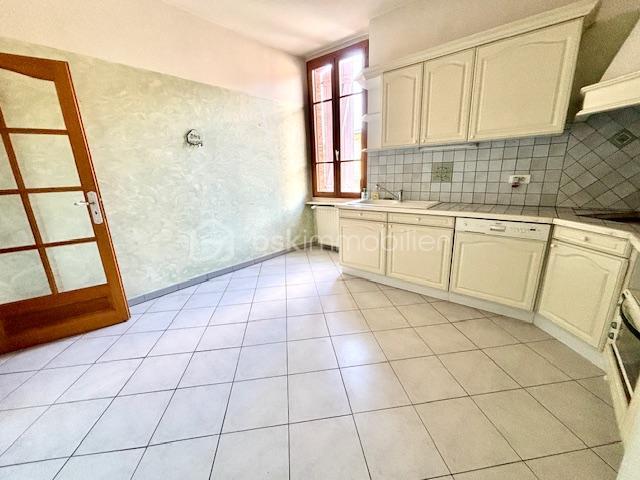 Maison ancienne - 172 m² - 7 pièces