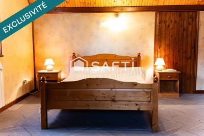 Maison - 128 m² - 8 pièces