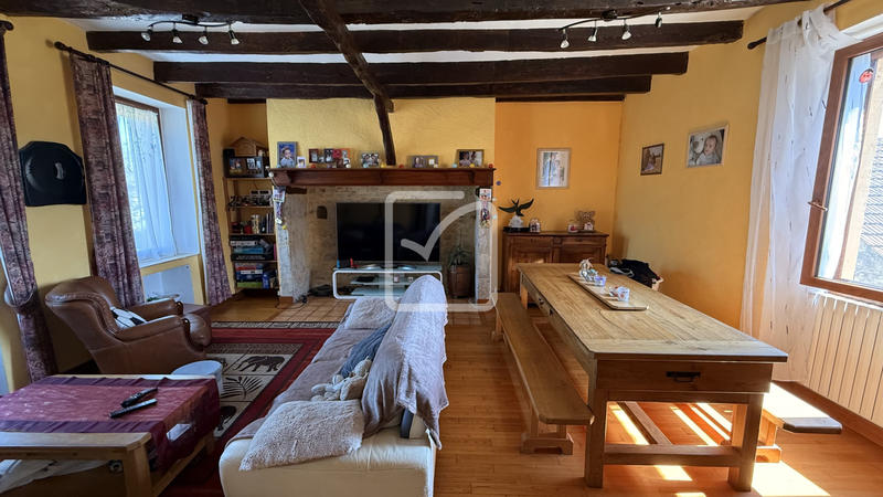 Maison - 199 m² - 10 pièces