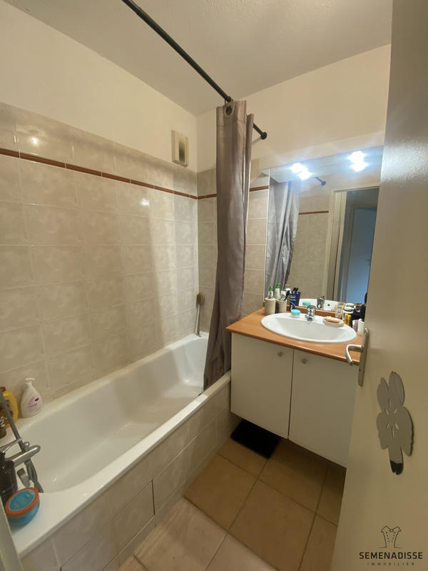 Appartement - 65 m² - 3 pièces