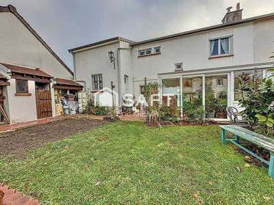 Maison - 108 m² - 6 pièces