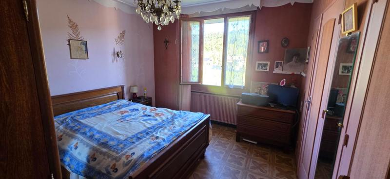 Maison - 163 m² - 7 pièces